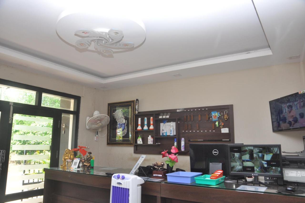 Hotel Temple City Papanasam Exterior photo